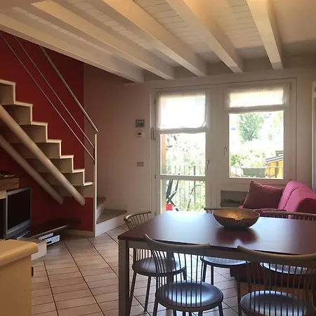 Lago Delle Orchidee Flat شقة